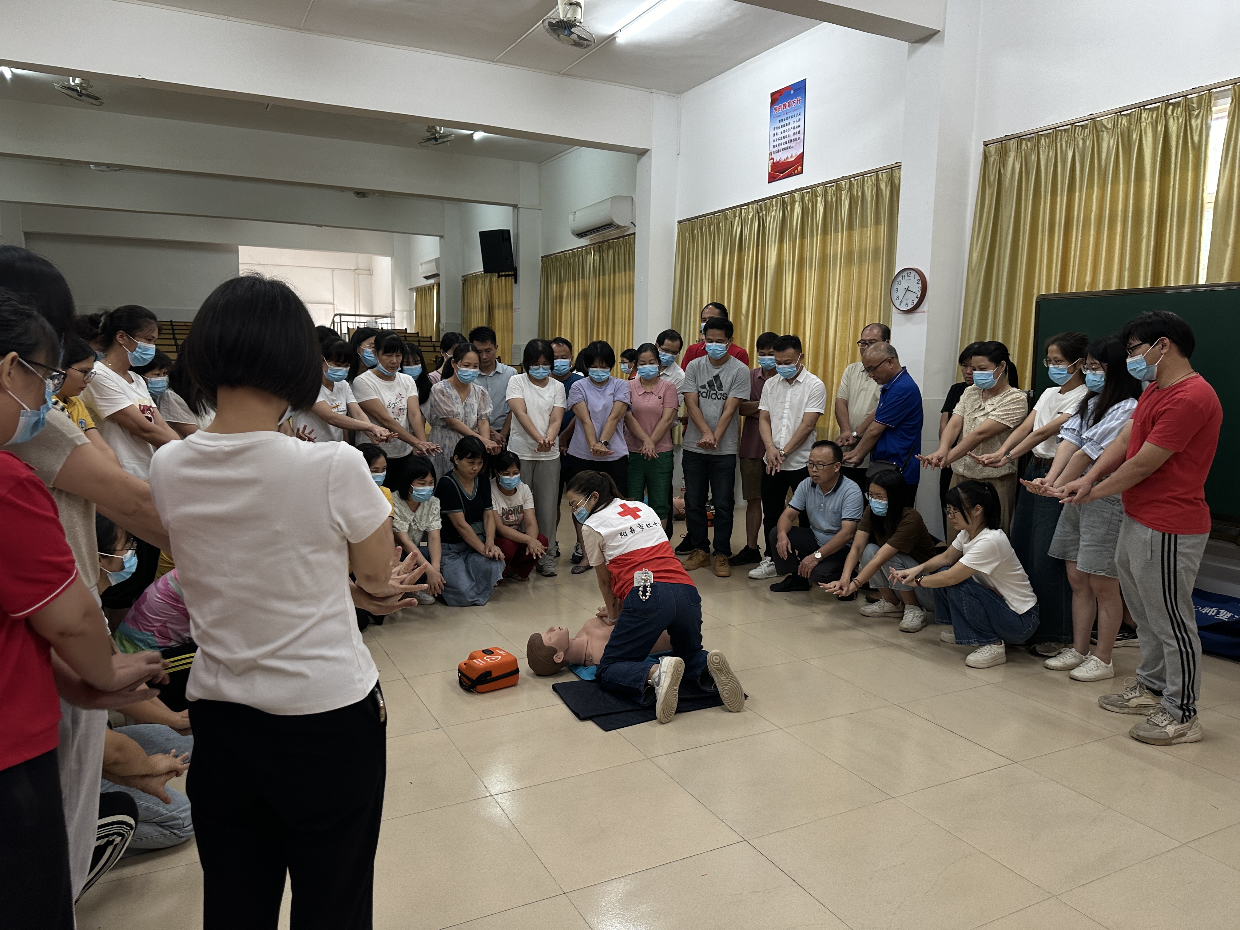 合水镇开展2024年“生命教育救在身边”应急救护知识培训班(图3)