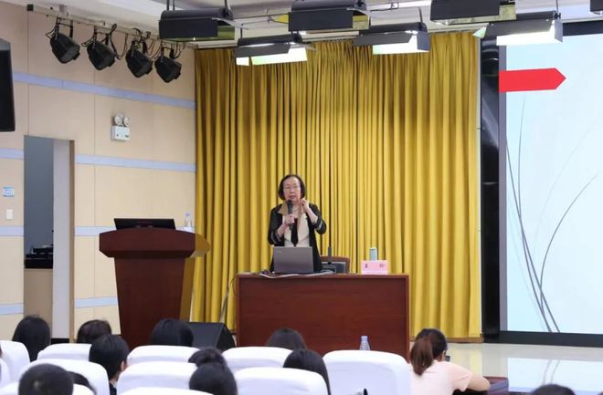 育骨干人才促校家社高效协同｜2024年万州区家庭教育种子教师专项培训完美收官(图4)