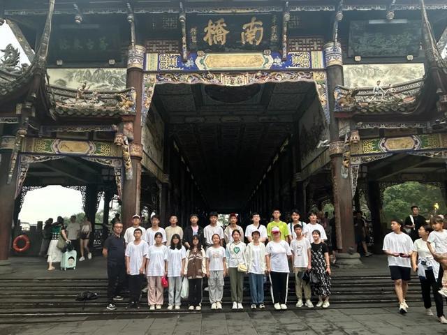 筑梦高校生涯规划——遂宁一中2024年夏令营活动纪实(图16)