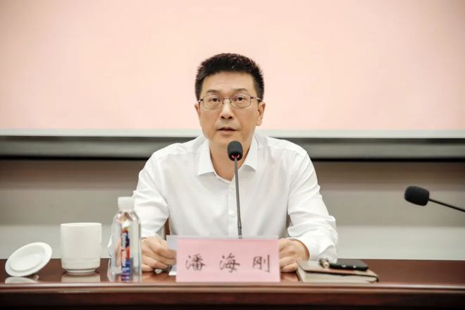 新青年质非凡丨无锡地铁集团2024年大学生训练营开营(图4)