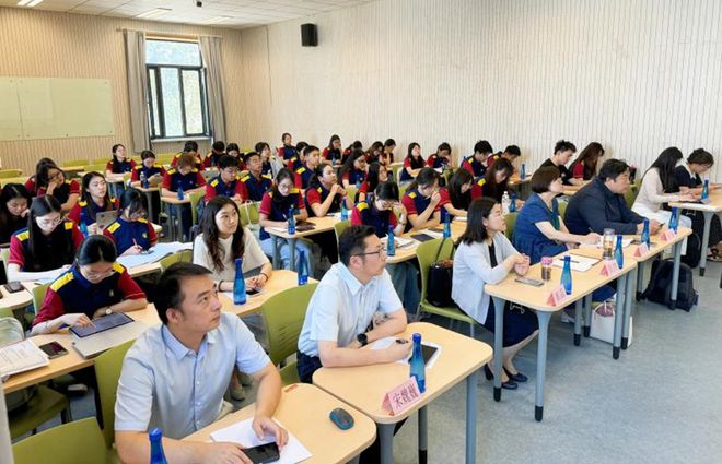 活动回顾：中央财经大学政府管理学院2024年全国优秀大学生夏令营成功举办(图2)