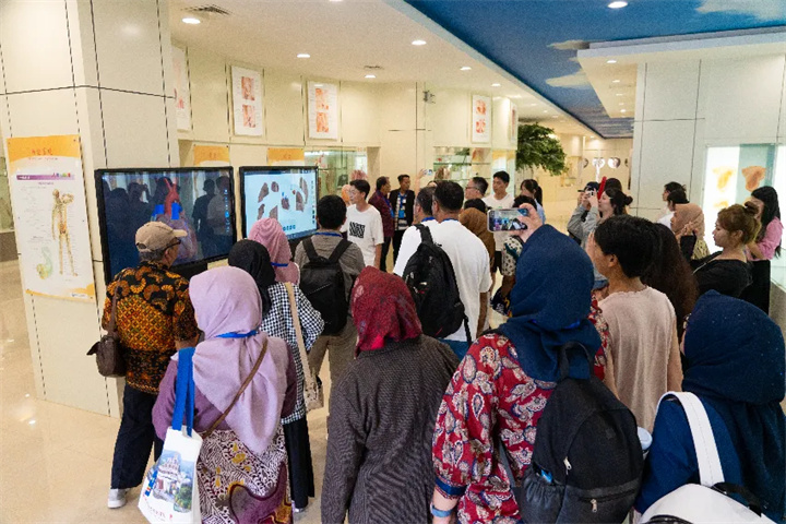 2024中国—东盟教育交流周“桥见”贵州东盟青年人文交流活动顺利举行(图4)