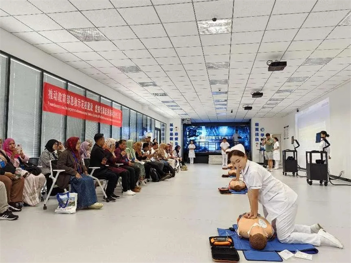 2024中国—东盟教育交流周“桥见”贵州东盟青年人文交流活动顺利举行(图2)