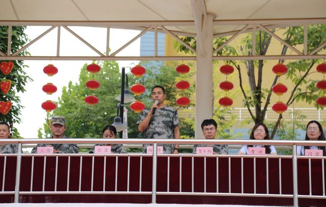 激扬青春志强国勇担当——延安市新区江苏中学2024级国防教育暨入学教育实践活动(图5)