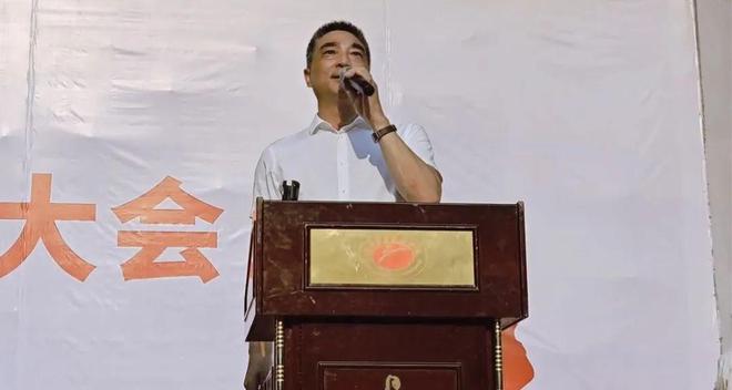 成为巴职最亮的那一道光！我校举行2024级新生开国防教育动员大会(图3)