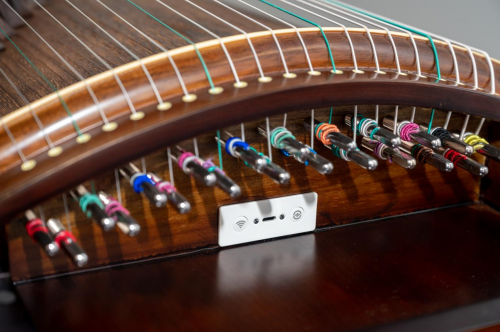 河南职院举行2024年“爱国主义、国防教育”动员大会暨新生军训授旗仪式