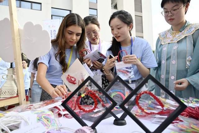 2024上海国际友好城市青少年夏令营正式开营(图7)