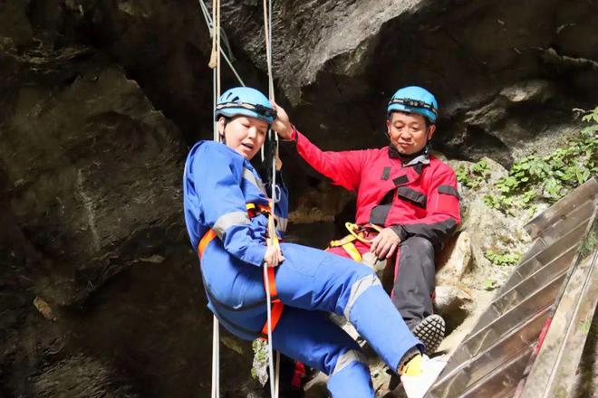 2024贵州亲子夏令营~聆听宇宙脉搏+地心历险+秘境竹筏+大山公益日感受淳朴民风(图8)