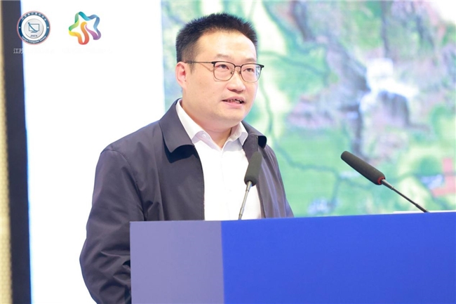 2024年第四届江苏省青少年信息与智能教育论坛在南京隆重举行(图11)