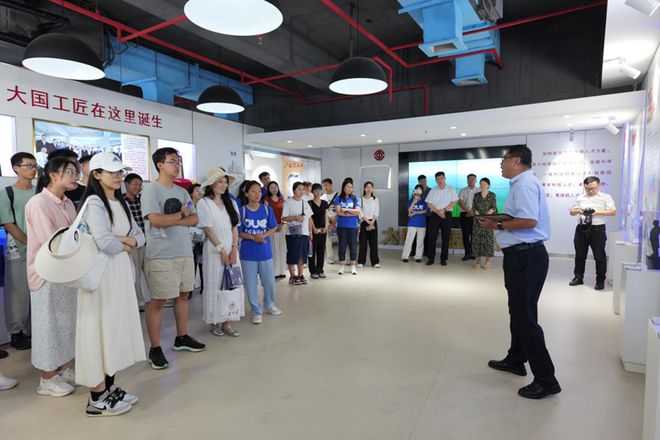 聚天下英才筑发展新基！2024年青岛市市南区人社局人才工作成果丰硕(图14)
