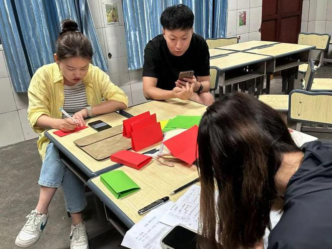 海学堂X真爱梦想志愿者故事：一种改变两种成长(图3)