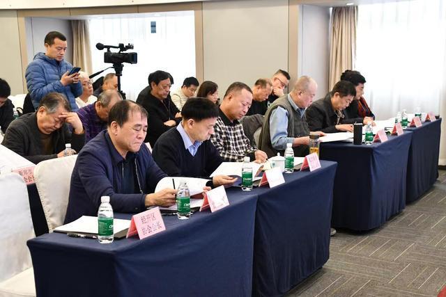 郑州市召开2025年全市见义勇为工作会议(图2)