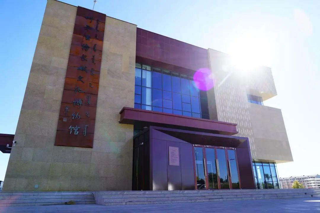 我呼和浩特新城区一个被历史吻过额头的六边形战士(图12)