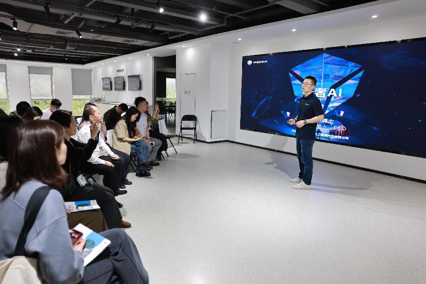 IDC发布2024Q4中国SDS市场报告XSKY保持228%的高增长(图9)