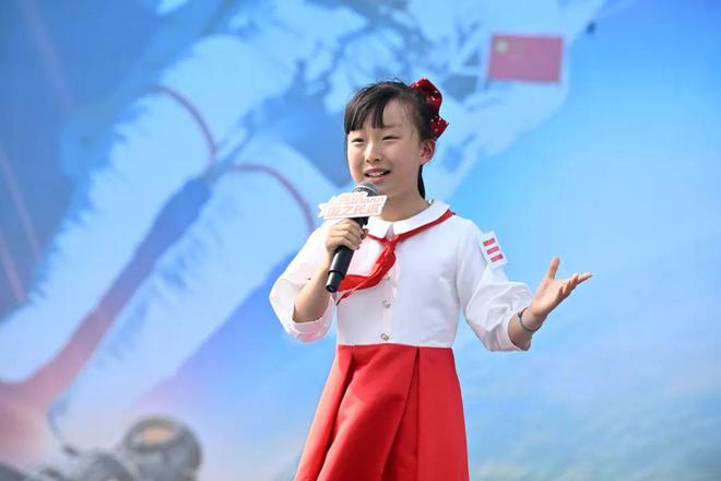 “共筑国之长城”2025年上海市全民国防教育主题系列活动启动(图6)