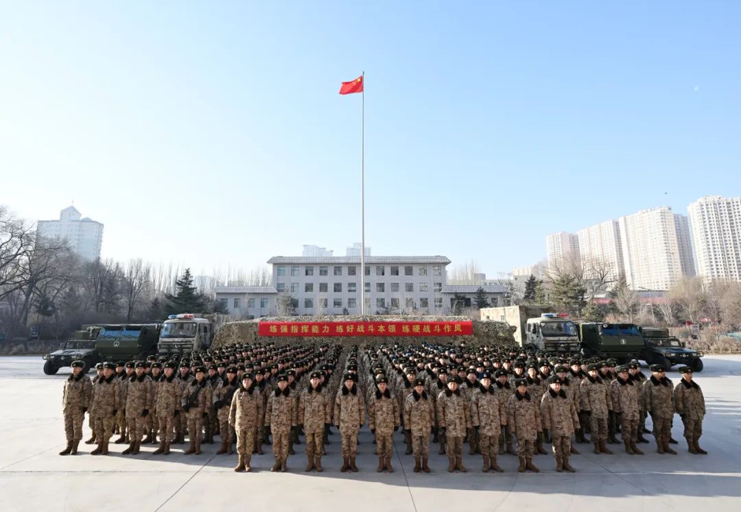 2024全军和民兵预备役部队新年度超燃开训！(图3)