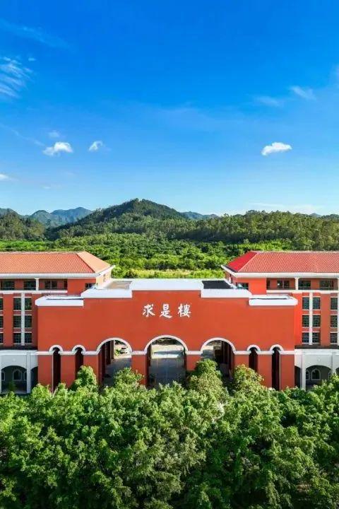 985高校开设的中小学生夏令营终于来了错过再等1年！(图2)