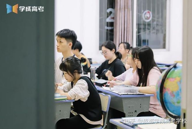 2025成都高考复读班权威榜单：小班教学模式TOP5机构深度解析(图2)