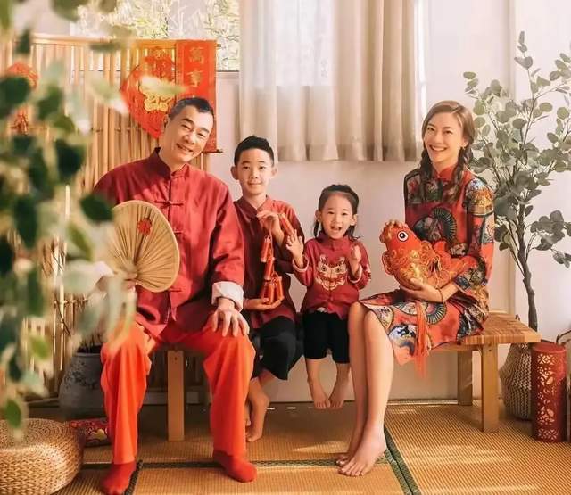 应采儿送大儿子去夏令营Jasper直呼像军训吃不惯白人的饭(图16)