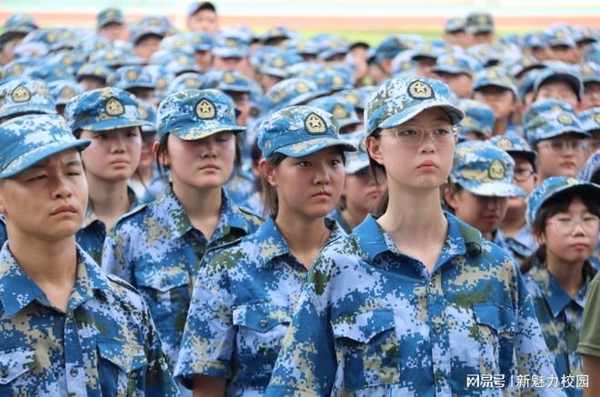 南师附中高淳学校2024级新生国防教育训练成果展示暨家长见面会(图4)