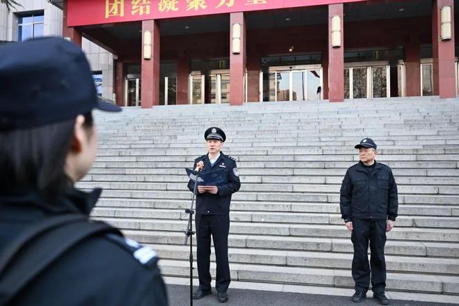 运城市公安局2024年武装拉练实战训练圆满结束(图2)