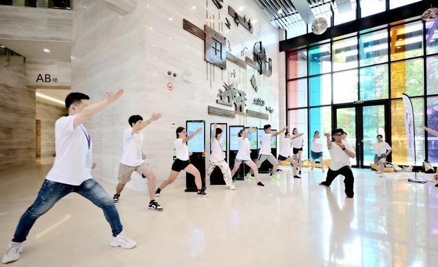 文化交融、多元体验2024上海国际友好城市青少年夏令营首周精彩来袭→(图2)