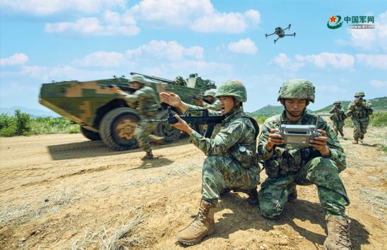 战旗猎猎使命生辉(图6)