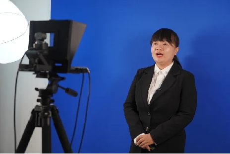 湖南援疆与吐鲁番市打造“数字教育共同体”赋能教育高质量发展