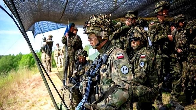 波兰宣布：将启动史上最大国防训练应对俄威胁中小学生都能参与(图5)