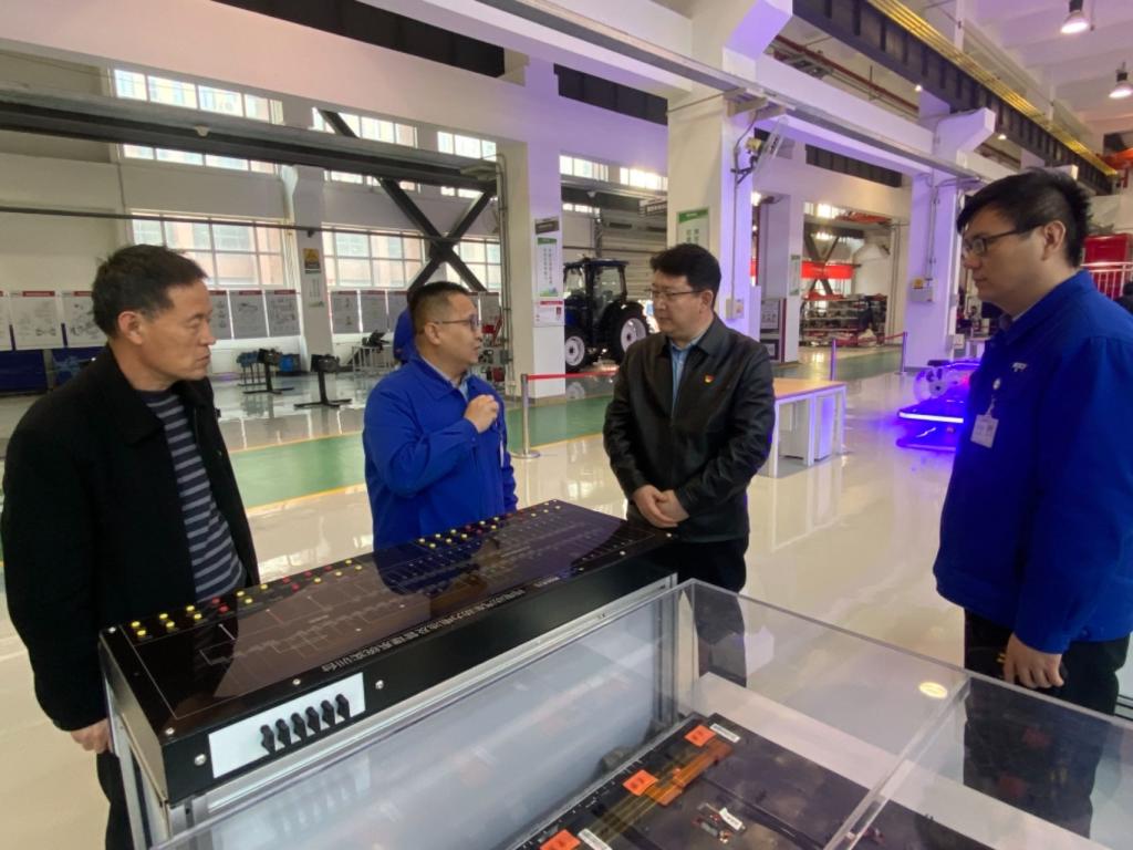 潍柴集团2024年新员工入职集训结营仪式在山东交通职业学院举行(图11)