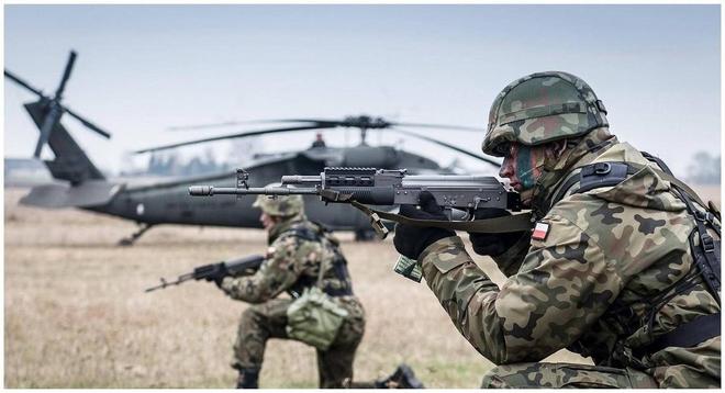 波兰开展大动作启动史上最大国防训练应对俄威胁40万人齐练兵(图4)