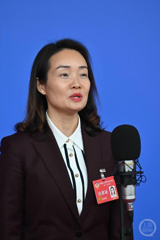 通道回响｜从“委员通道”到“校园跑道”体育课有了AI指导员