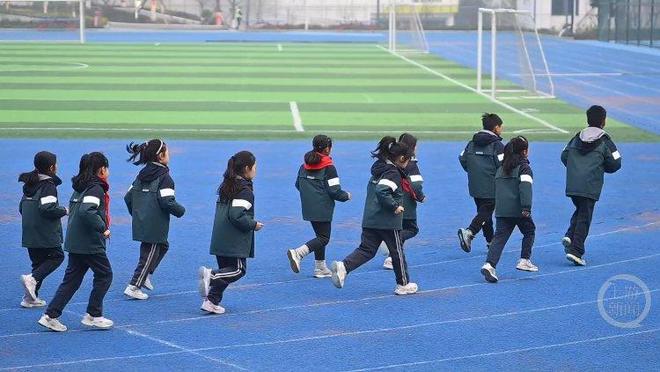 通道回响｜从“委员通道”到“校园跑道”体育课有了AI指导员(图3)