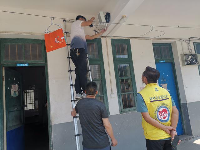 十余年坚守微光成星河(图4)